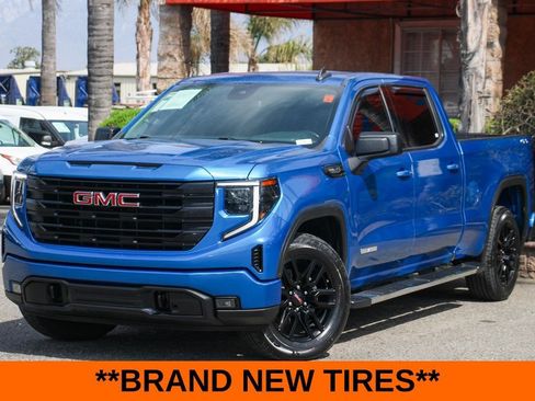 Used 2022 GMC Sierra 1500 Elevation AWD/4WD image 4