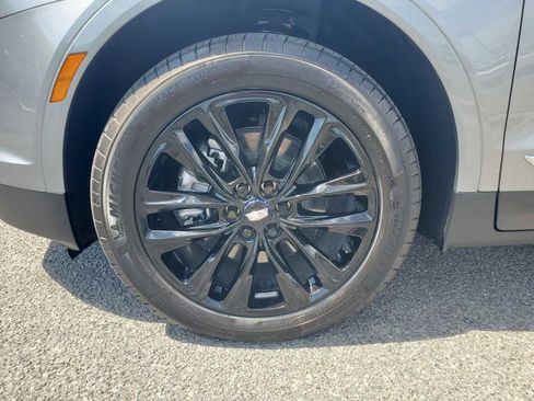 New 2025 Cadillac XT5 Luxury w/ LPO, Blue Accent Package image 10