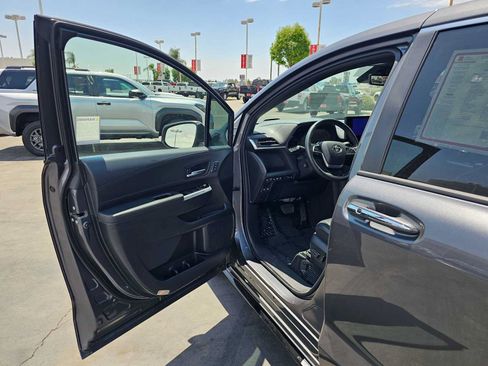 Certified 2025 Toyota Sienna Platinum AWD/4WD image 20