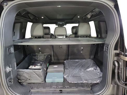 New 2026 Land Rover Defender 110 S AWD/4WD image 28