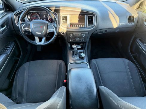 Used 2016 Dodge Charger SXT image 13