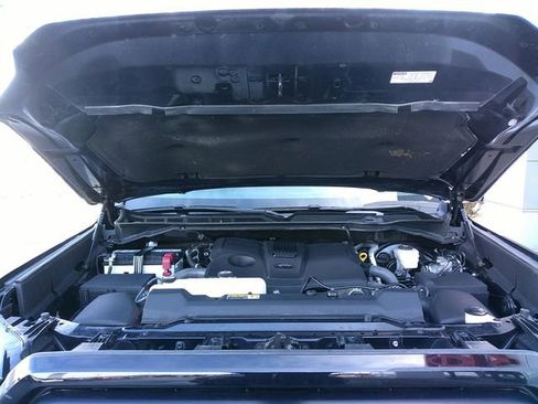 Used 2022 Toyota Tundra SR5 image 8