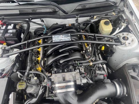 Used 2006 Ford Mustang GT image 9