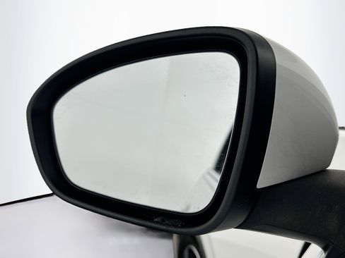 Used 2023 Nissan Sentra SV w/ All-Weather Package image 16