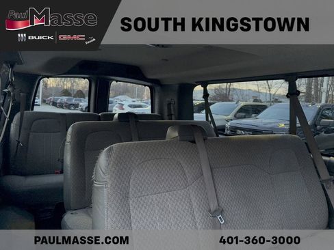 Used 2018 Chevrolet Express 3500 LT w/ LT Preferred Equipment Group image 6