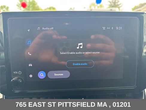 Used 2025 Toyota Corolla LE FWD image 20