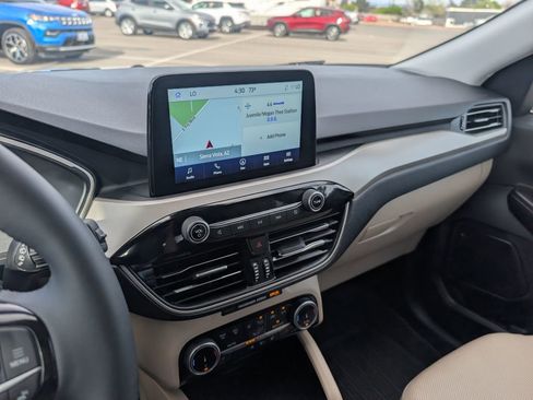 Used 2022 Ford Escape SEL image 20