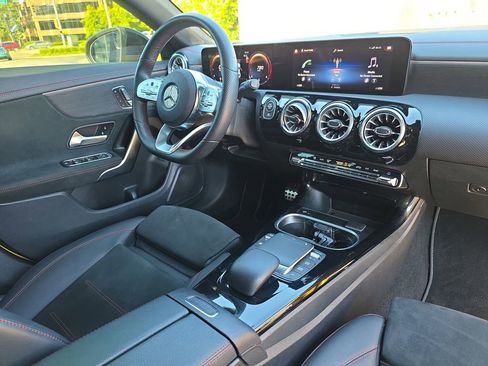 Certified 2023 Mercedes-Benz CLA 250 image 18