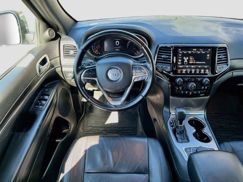 Used 2021 Jeep Grand Cherokee Limited AWD/4WD image 23