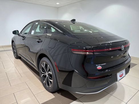 New 2026 Toyota Crown AWD/4WD image 3
