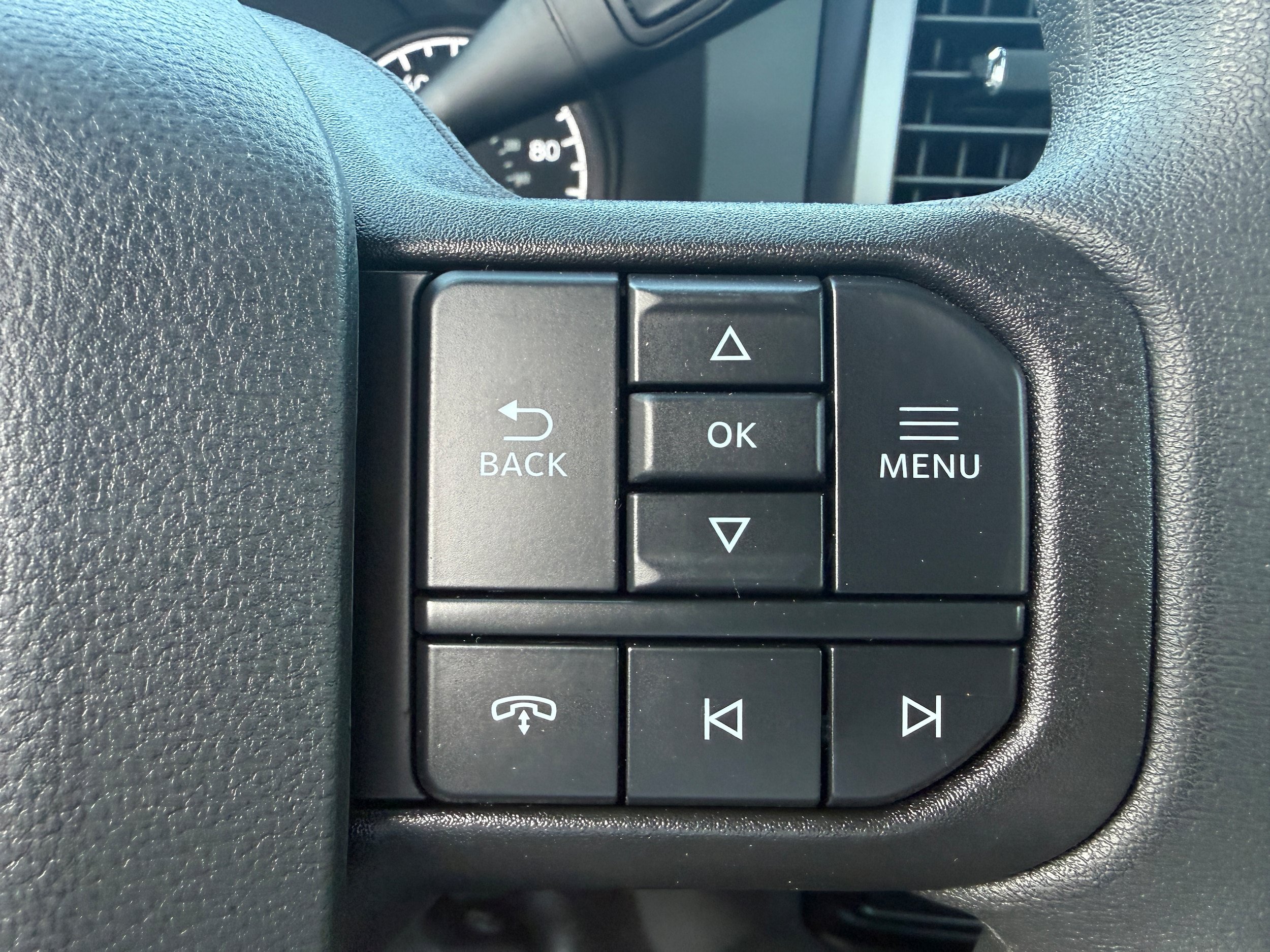 New 2025 Ford F350 4x4 Regular Cab DRW Super Duty image 17