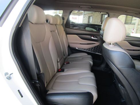 Used 2019 Hyundai Santa Fe FWD image 13