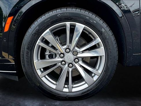 Certified 2023 Cadillac XT6 Premium Luxury w/ Technology Package AWD/4WD image 35