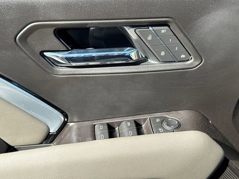 New 2026 Chevrolet Colorado ZR2 w/ Technology Package image 18