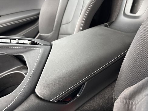 Used 2024 Chevrolet Corvette Stingray Preferred Conv w/ Z51 Performance Package image 21