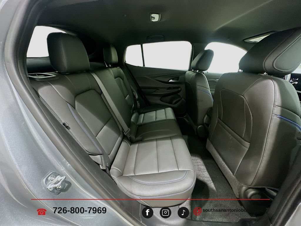 Certified 2025 Buick Envista Sport Touring w/ Convenience I Package FWD image 27