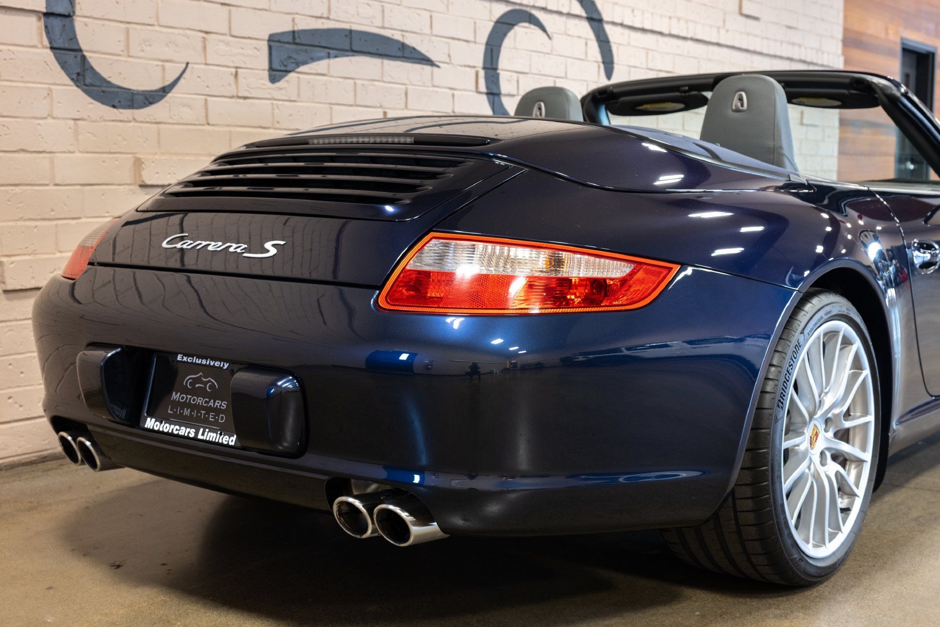 Used 2006 Porsche 911 Carrera S RWD image 21