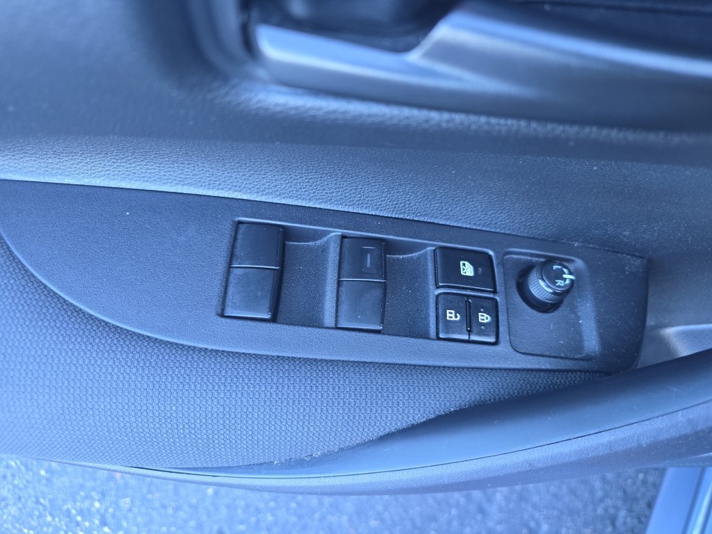 Used 2024 Toyota Corolla LE FWD image 27