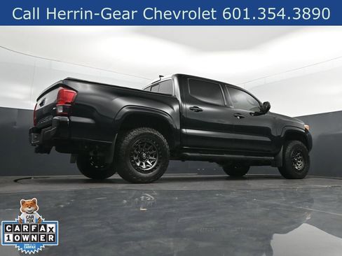 Used 2023 Toyota Tacoma SR AWD/4WD image 43