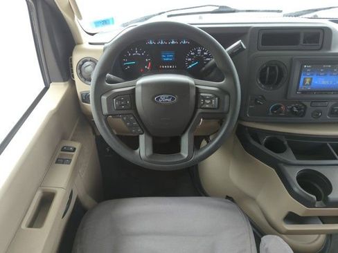 Used 2023 Ford E-450 and Econoline 450 Super Duty w/ Motorhome Prep Package image 24