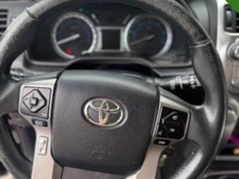 Used 2016 Toyota 4Runner SR5 image 9