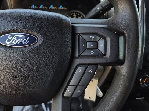 Used 2016 Ford F150 XLT AWD/4WD image 18