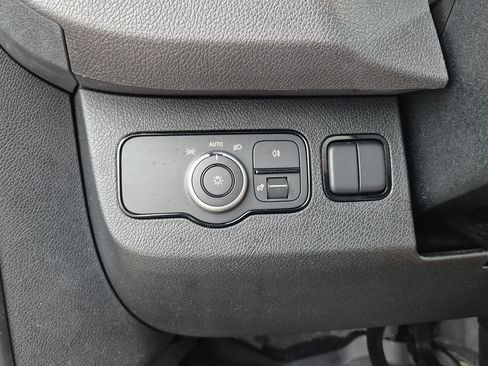 Used 2024 Mercedes-Benz Sprinter 2500 image 20