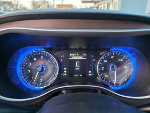 Used 2020 Chrysler Voyager Lxi image 29