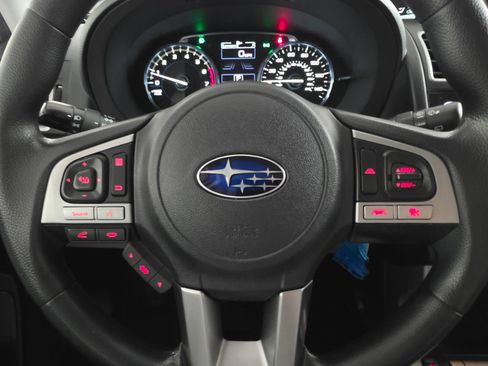 Used 2018 Subaru Forester 2.5i Premium AWD/4WD image 30