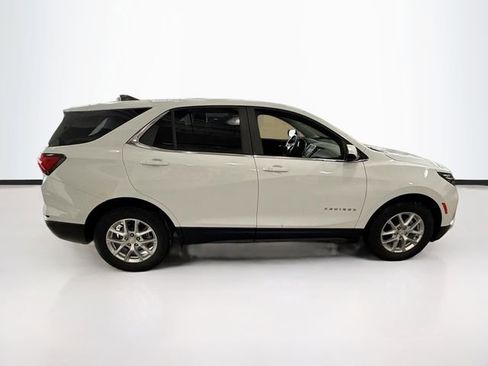 Used 2022 Chevrolet Equinox LT image 5