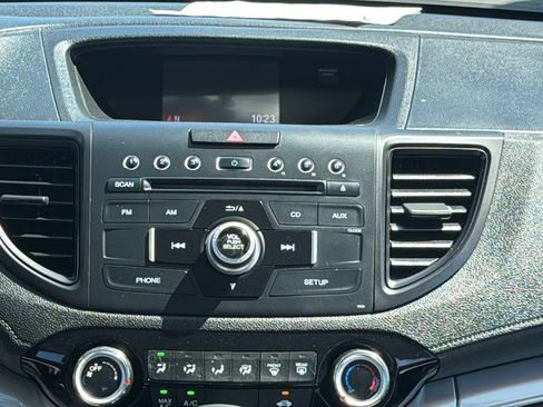 Used 2015 Honda CR-V LX image 14
