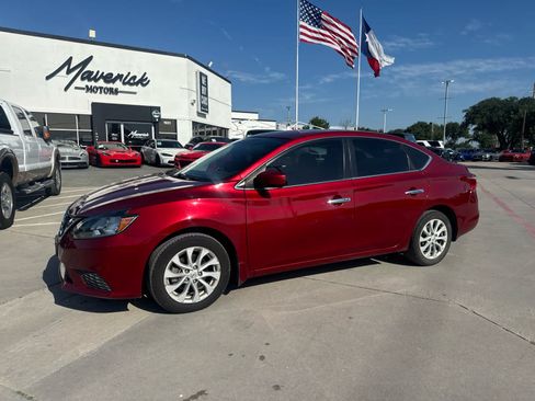 Used 2019 Nissan Sentra SV FWD image 1