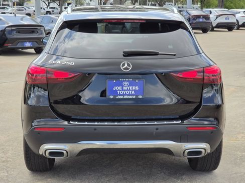 Used 2025 Mercedes-Benz GLA 250 image 8