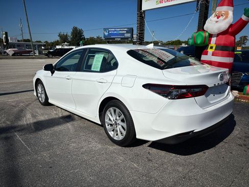 Used 2024 Toyota Camry LE image 6