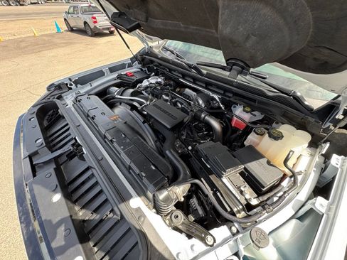 Used 2025 GMC Sierra 3500 AT4 w/ AT4 Premium Plus Package AWD/4WD image 34