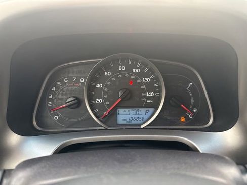 Used 2015 Toyota RAV4 LE image 22