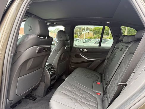 New 2026 BMW X5 sDrive40i w/ M Sport Package RWD image 16