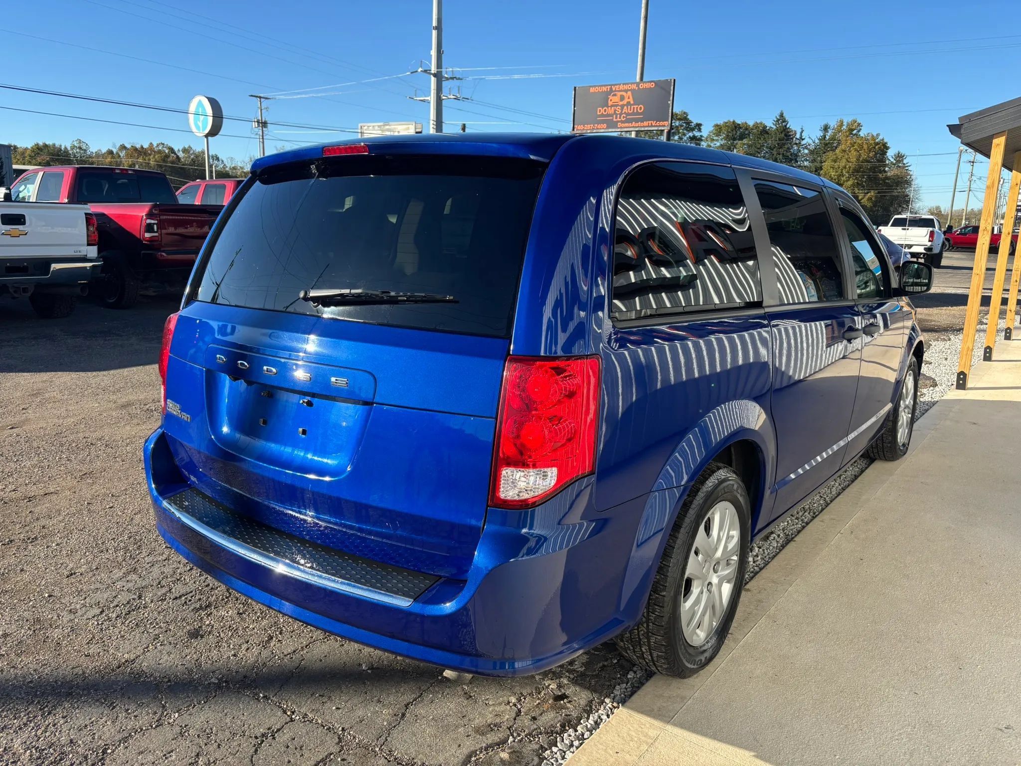 Used 2019 Dodge Grand Caravan SE FWD image 7