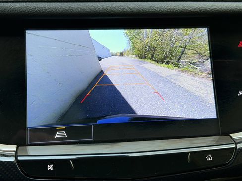 Used 2023 Cadillac XT6 Sport AWD/4WD image 4