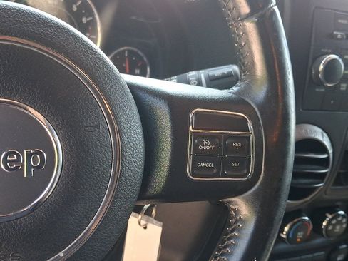 Used 2016 Jeep Wrangler Unlimited Sport AWD/4WD image 22
