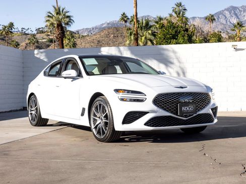 Used 2026 Genesis G70 2.5T Prestige RWD image 2