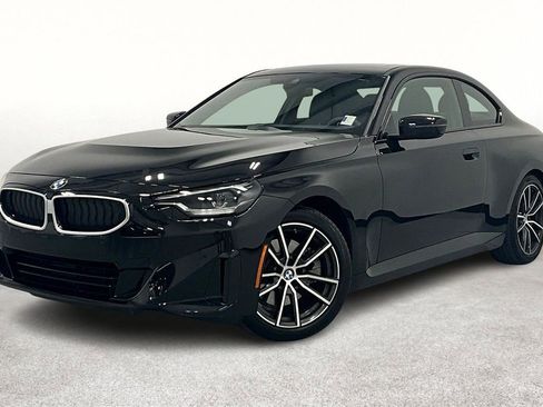 New 2025 BMW 230i Coupe w/ Convenience Package image 2