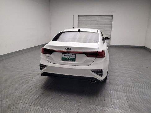 Used 2021 Kia Forte LXS FWD image 7