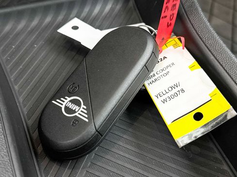 Used 2025 MINI Cooper S image 44