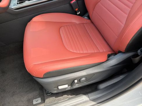 New 2026 Kia Sportage SX FWD image 21