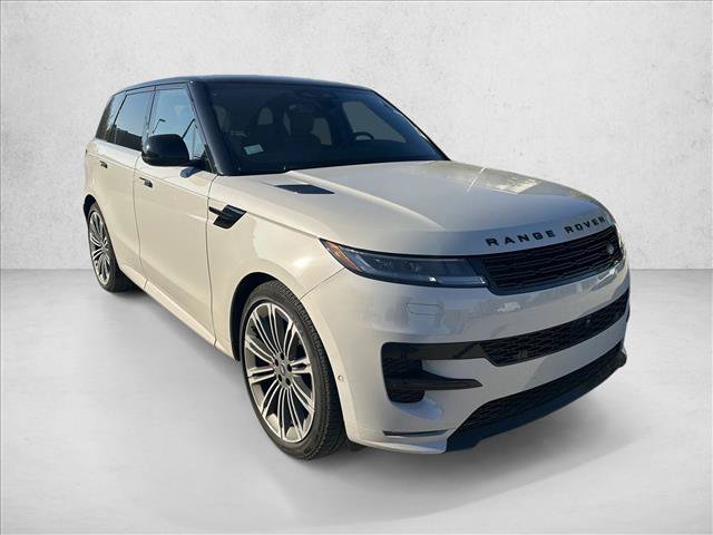 Used 2025 Land Rover Range Rover Sport Dynamic SE AWD/4WD image 3
