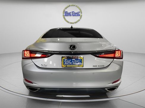 Used 2019 Lexus ES 350 w/ Accessory Package 2 FWD image 4