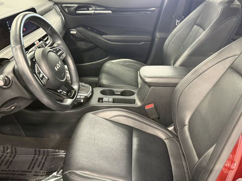 Used 2024 Kia Seltos SX AWD/4WD image 28