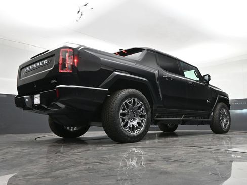 Used 2025 GMC Hummer EV 3X AWD/4WD image 27
