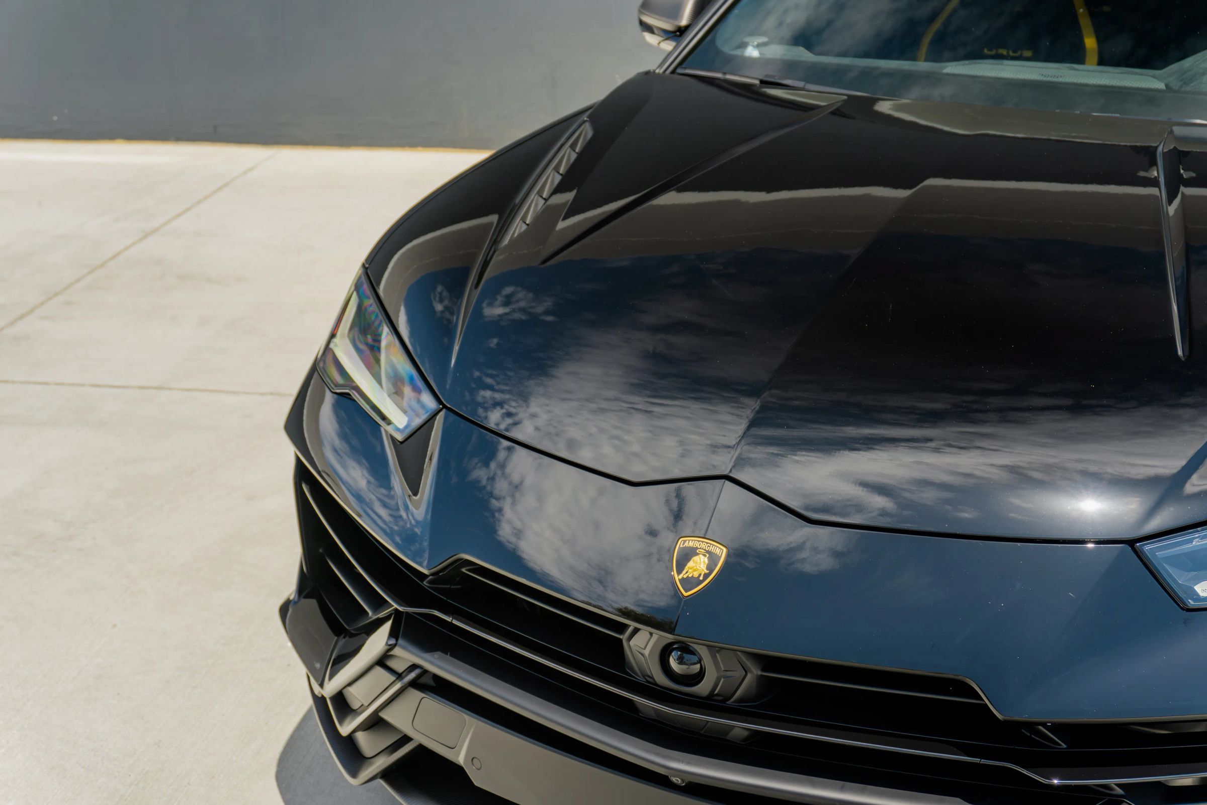 Used 2024 Lamborghini Urus Performante AWD/4WD image 26